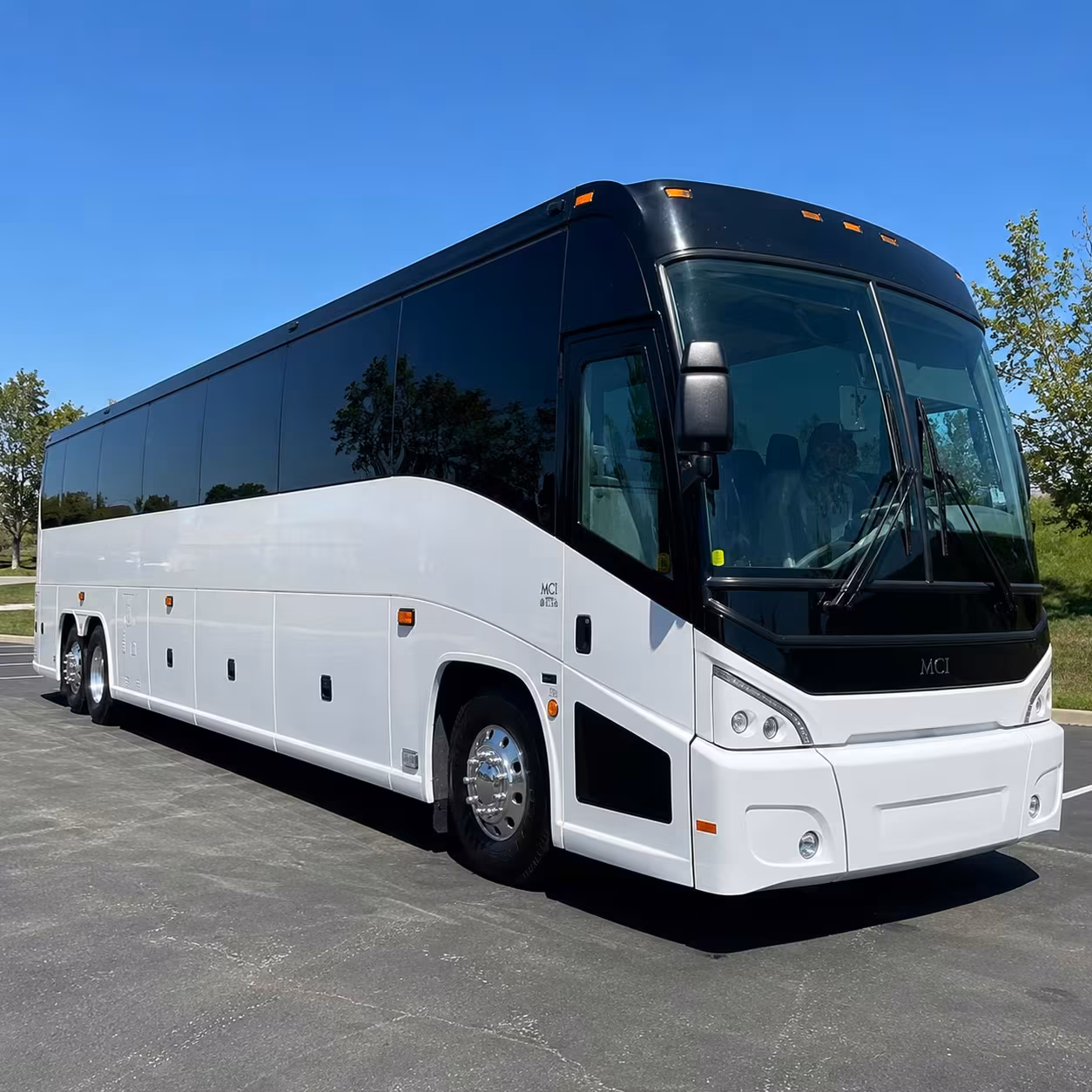inter campus shuttle buses across cupertino and silicon valley