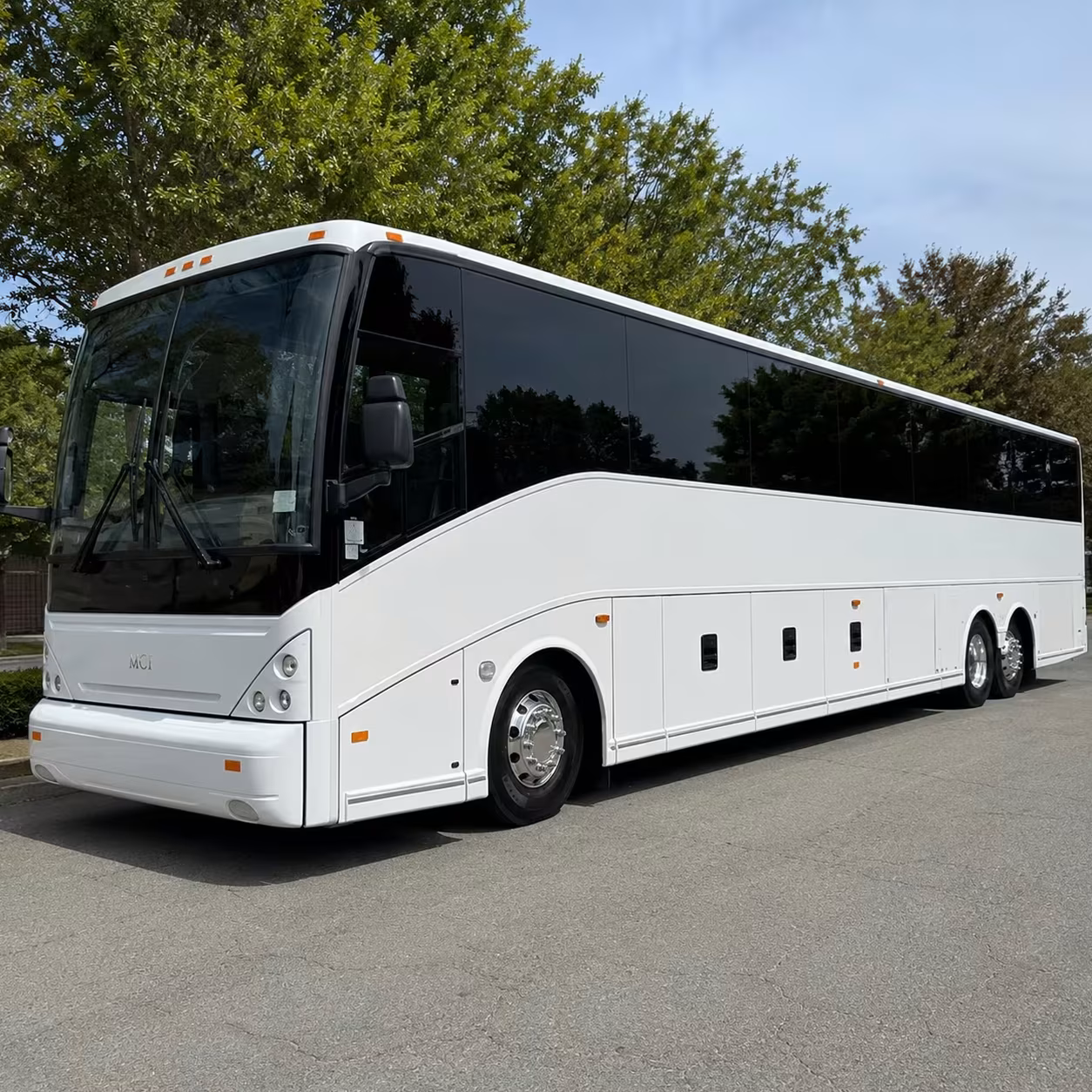 workforce bus rentals for a complete cupertino commute program